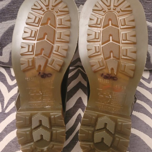 Blue Dr. Martens MIE Vintage Brogue Detail Mary Janes SIZE UK 5 US 7 - Picture 14 of 16